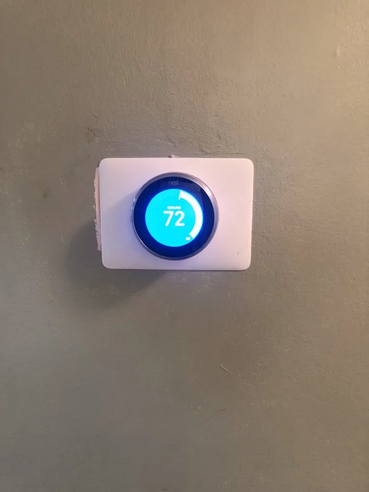 Slide of Davin cool air