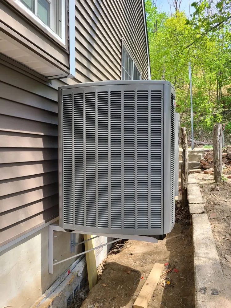 Slide of Davis Heating & Cooling