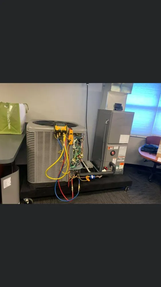 Slide of Davis Heating & Cooling