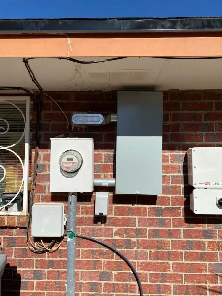 Slide of Daylight Electrical Contractor