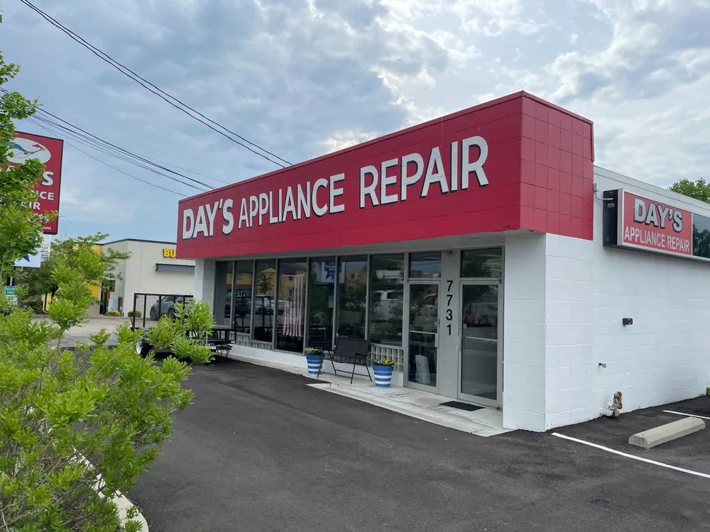 Slide of Day's Appliance Repair