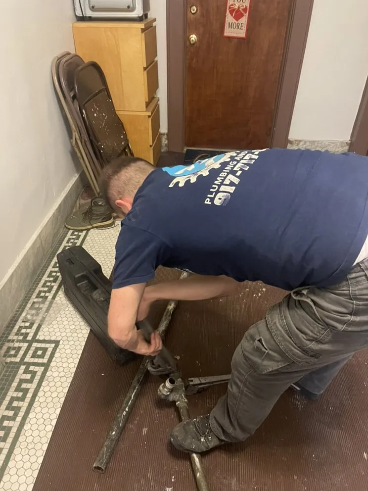 Slide of DB Plumbing & Heating