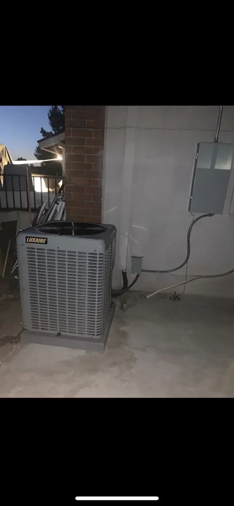 Slide of D&C Heating & Air Conditioning