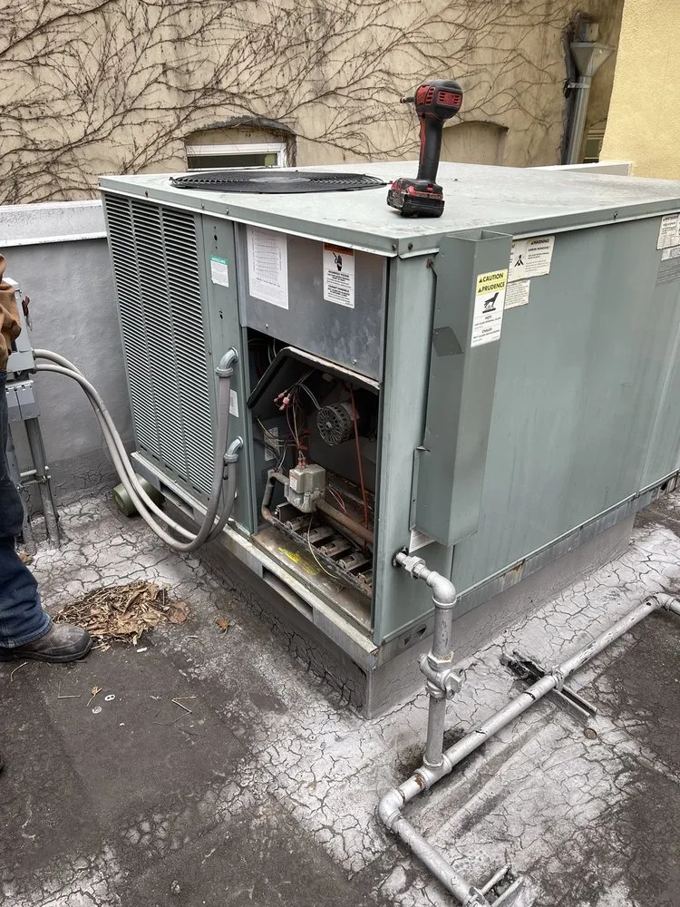 Slide of DC Heating & Cooling