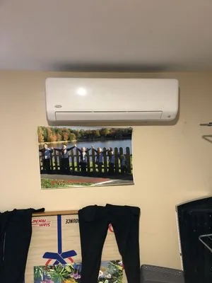 DC Heating & Cooling Logo