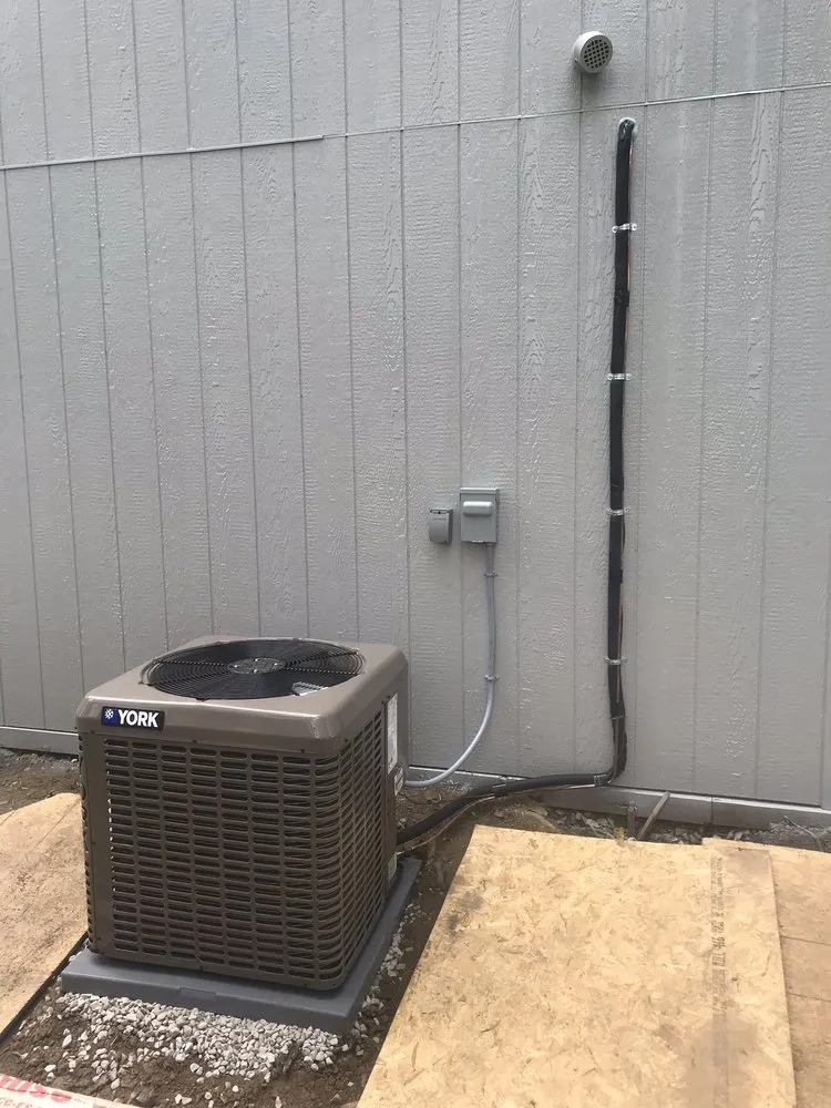 Slide of DC Refrigeration Technology