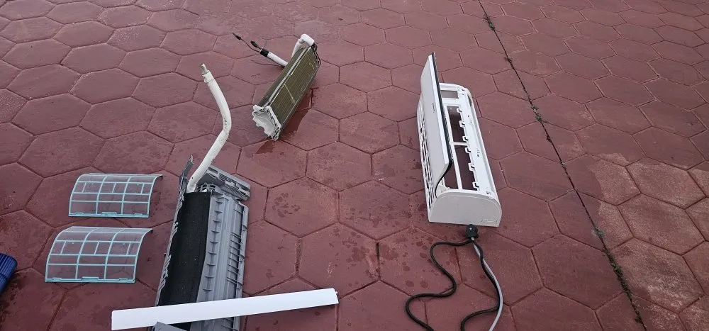 Slide of D&D Ebenezer