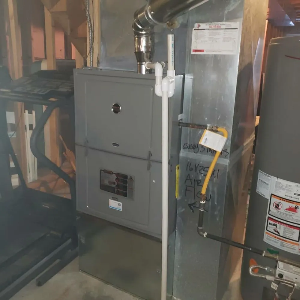 Slide of De Leon Heating and Air