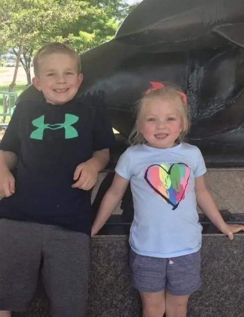 Slide of De-Mac Heat & Air