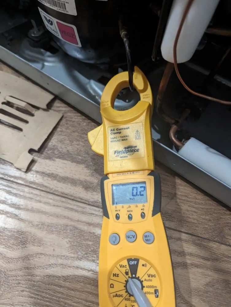 Slide of Deandte's Handy Service