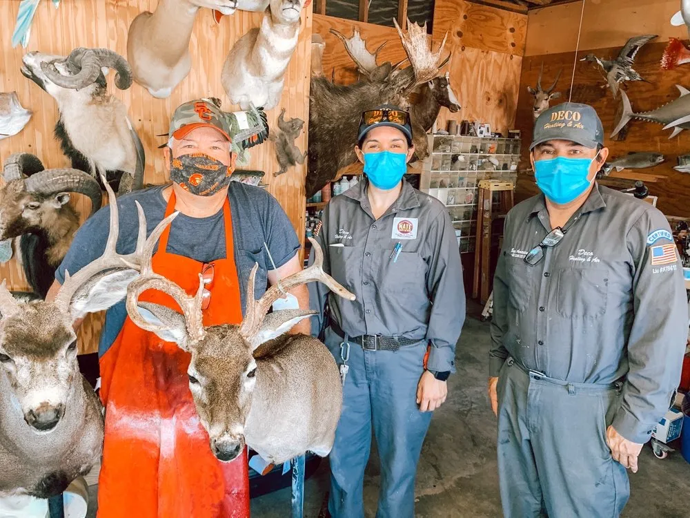 Slide of Deco Air Conditioning and Heating