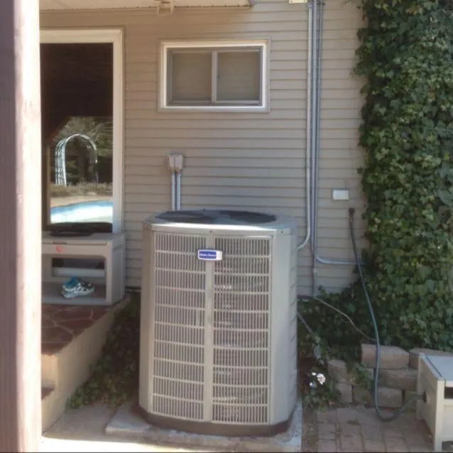 Slide of Deer Park Avenue