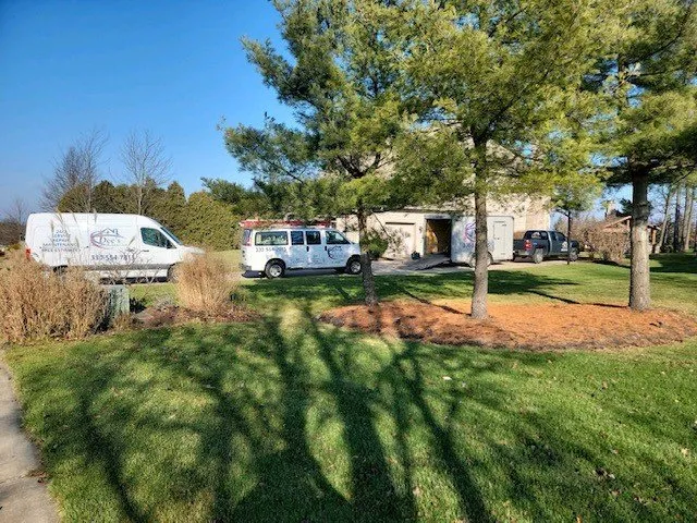 Slide of Dee's Heating & Cooling