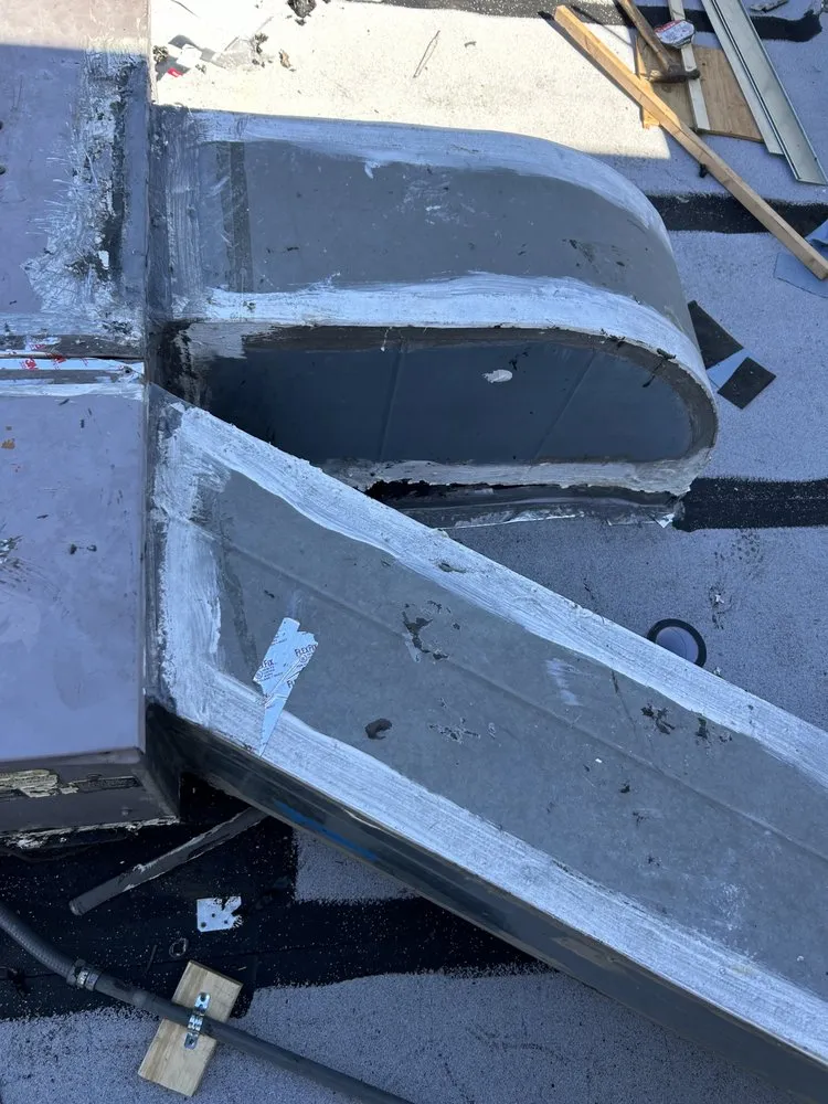 Slide of Del Carpio's Air Conditioning