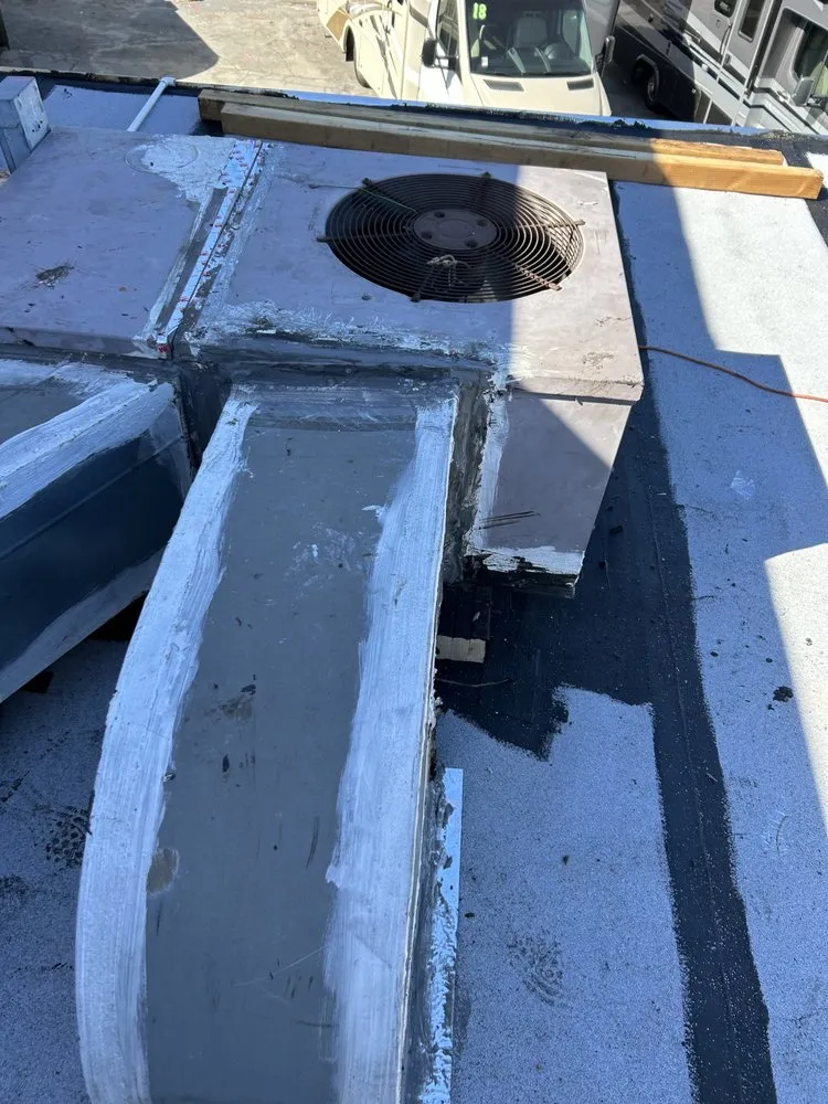 Slide of Del Carpio's Air Conditioning