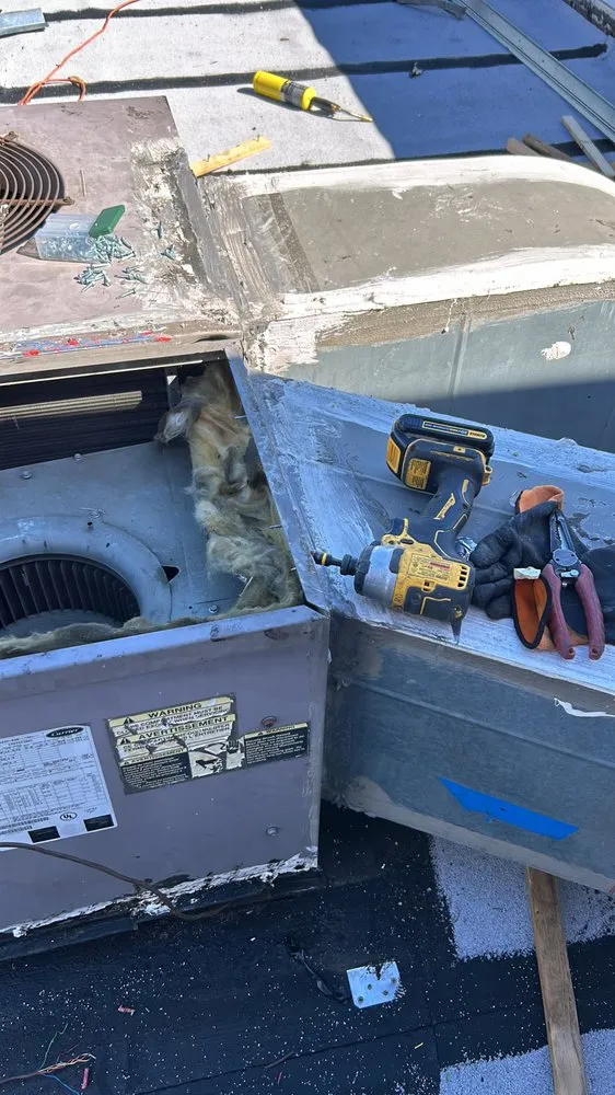 Slide of Del Carpio's Air Conditioning