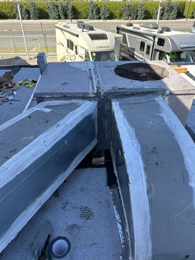 Slide of Del Carpio's Air Conditioning