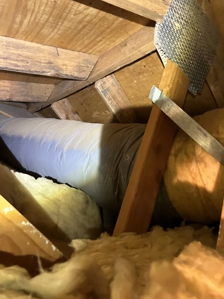 Slide of Del Carpio's Air Conditioning