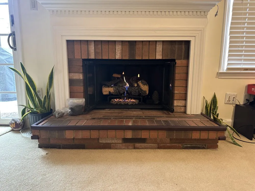 Slide of Del Cid Gas Fireplace