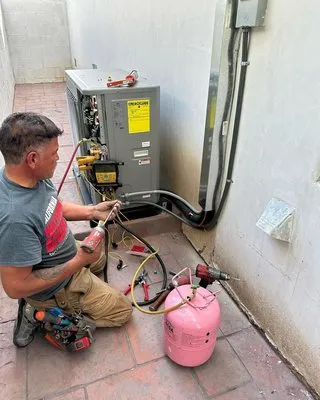 Delgadillo Heating And Air Logo