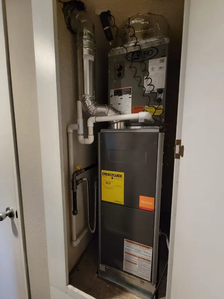 Slide of Della-Mora Heating and Air Conditioning