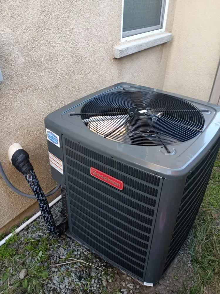 Slide of Della-Mora Heating and Air Conditioning