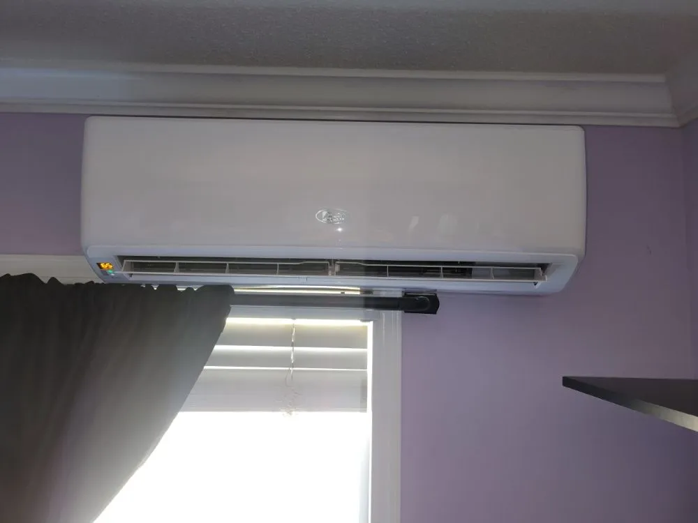 Slide of Della-Mora Heating and Air Conditioning