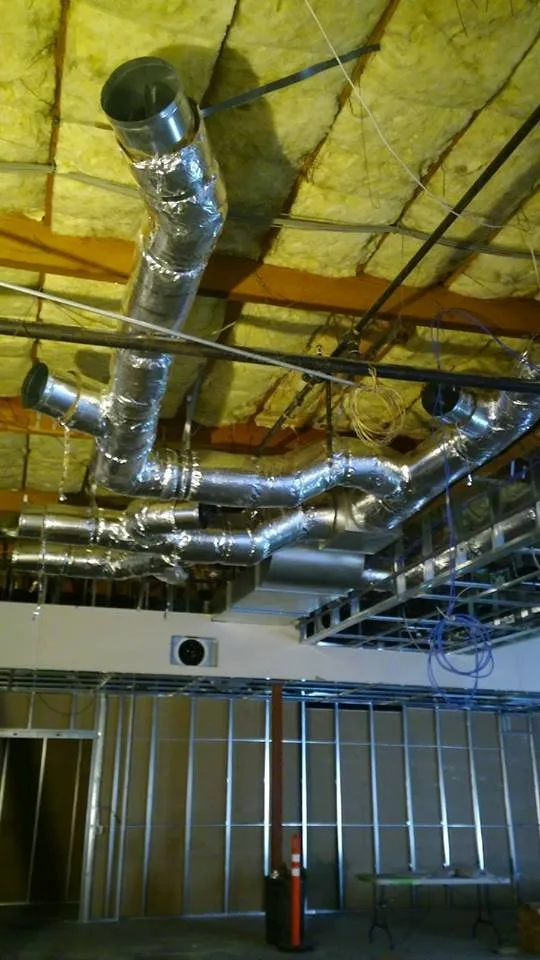 Slide of Dell's Heating & Air