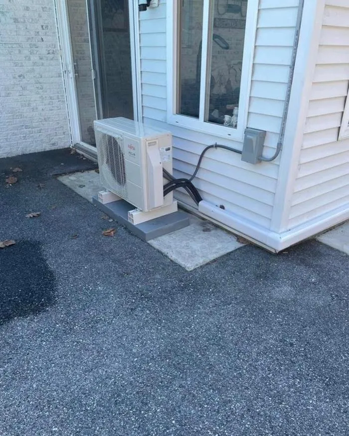 Slide of DeLong and Sons HVAC