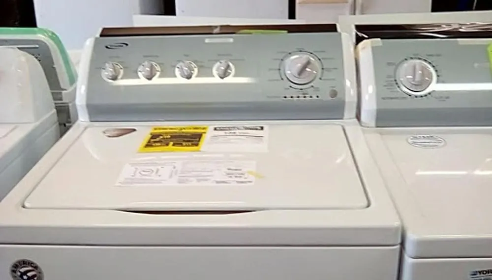 Slide of Del's Adrian Appliance Heating & Cooling