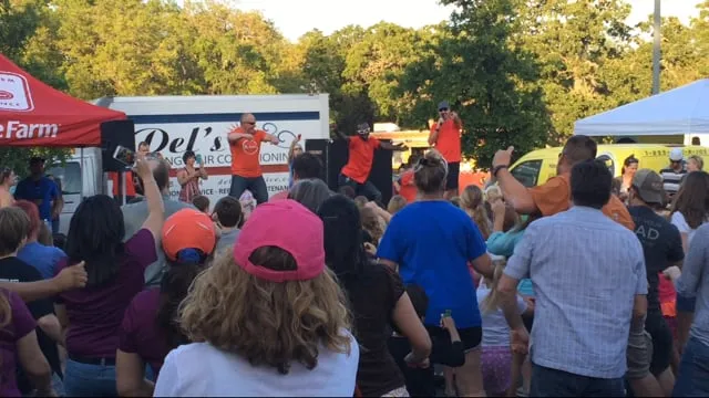 Slide of Del's Heating & Air Conditioning