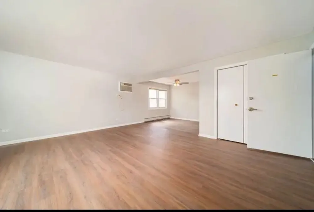 Slide of Delta Midwest Service