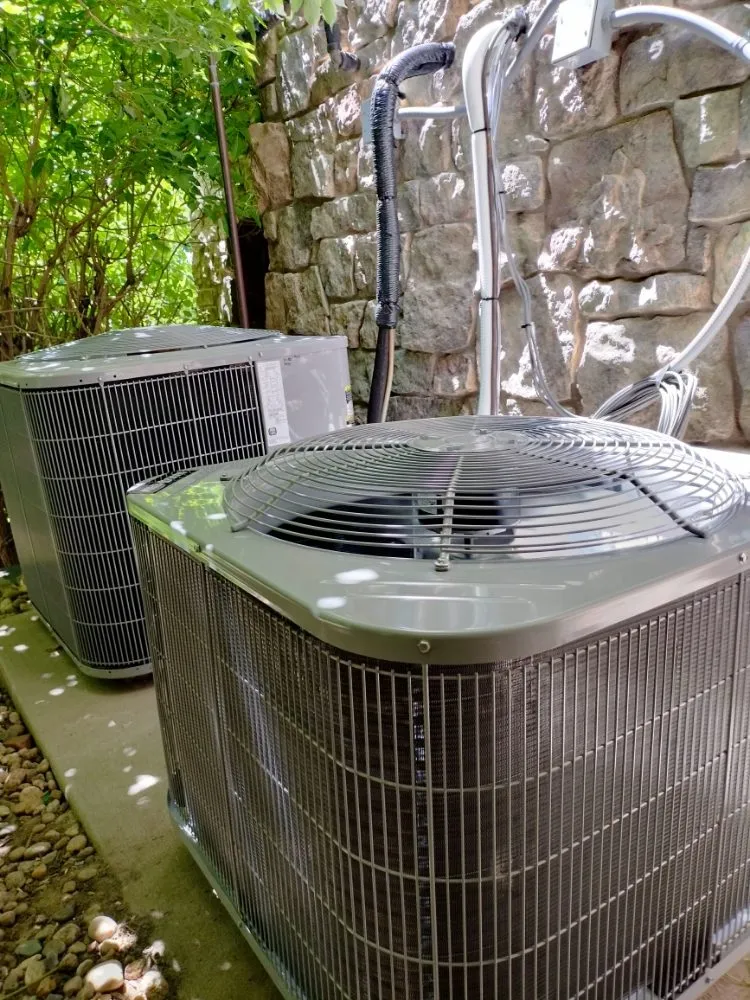 Slide of Delta T Heating & Air Services