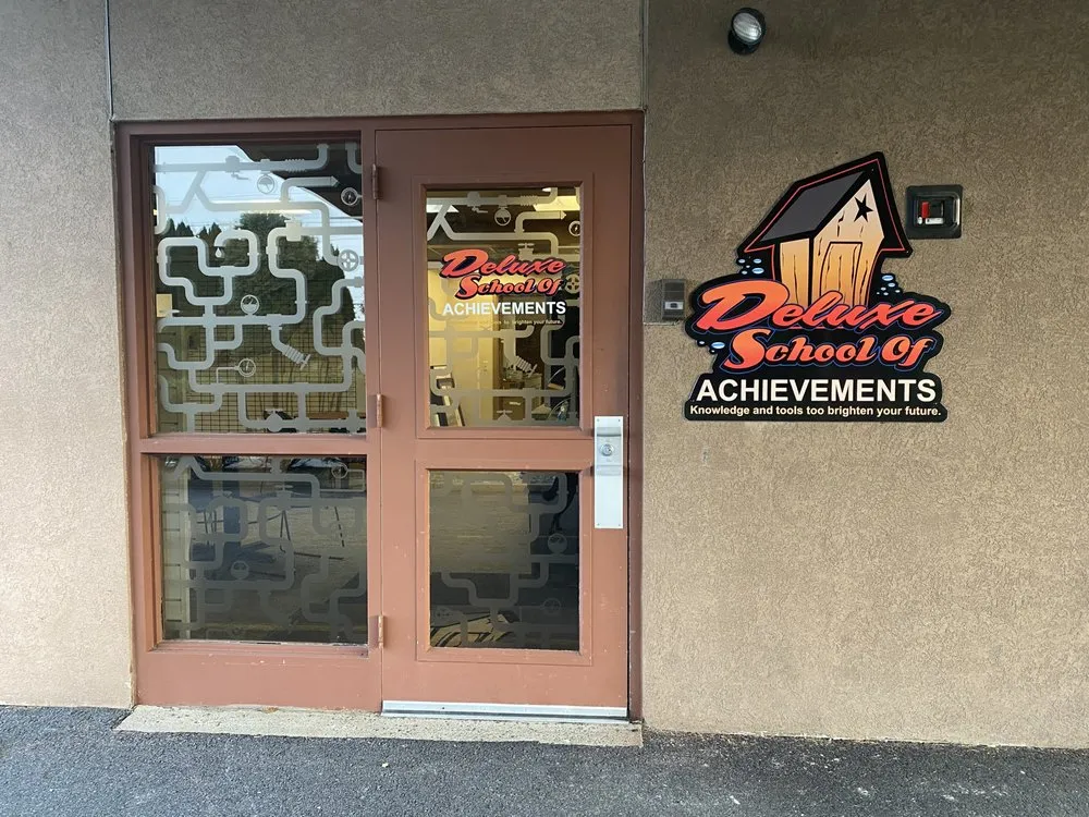 Slide of Deluxe Plumbing & Heating