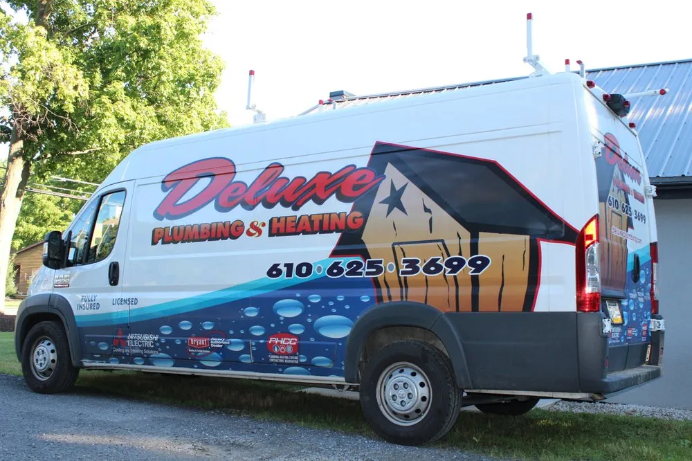 Slide of Deluxe Plumbing & Heating