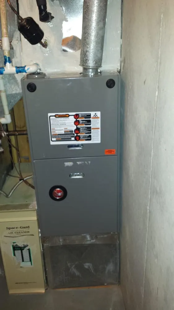 Slide of Deluxe Services Heating & Cooling