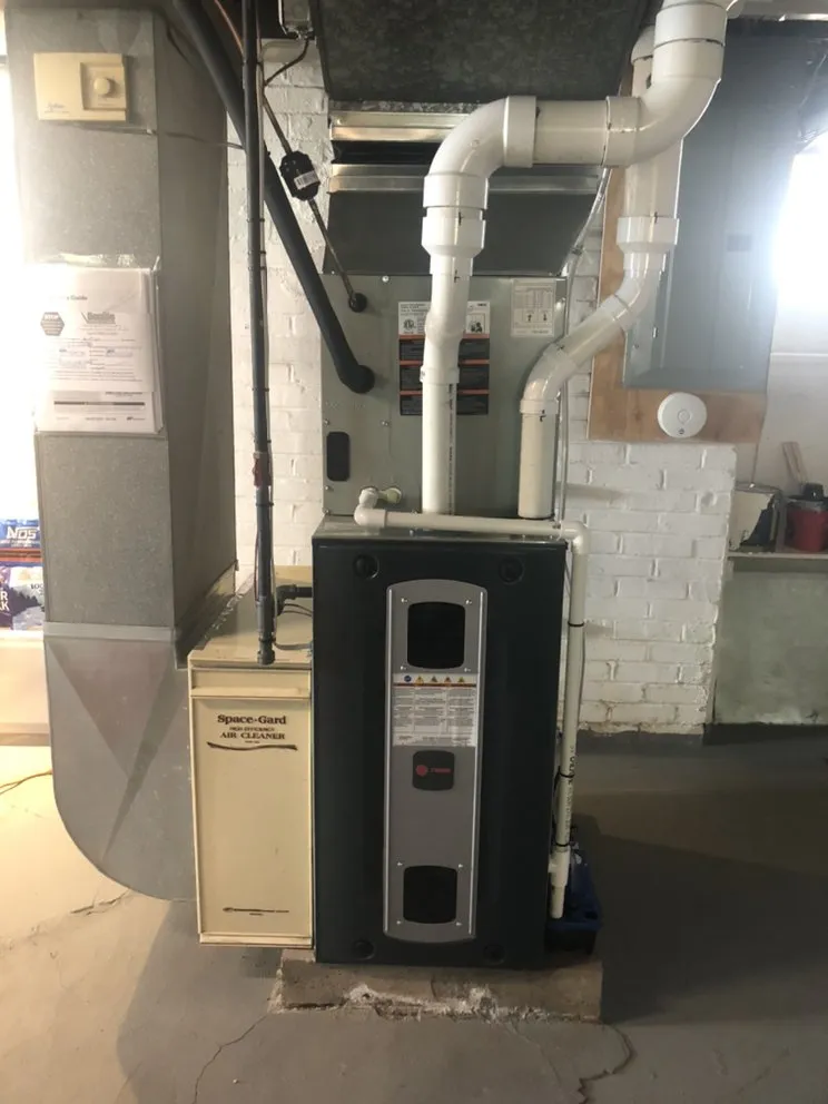 Slide of Denillo Heating & Cooling