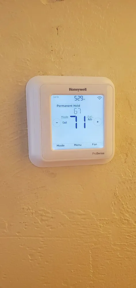 Slide of Denillo Heating & Cooling