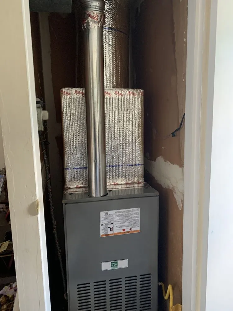 Slide of Dennis's Heating & Cooling