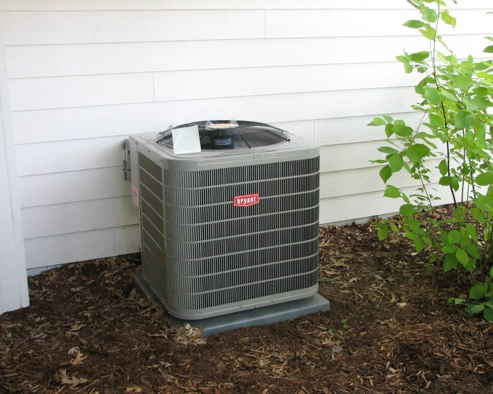 Slide of Denny Triangle Heating and Air Conditioning