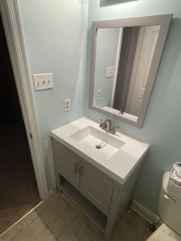 Slide of Deons Home Repair