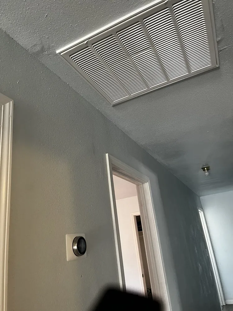 Slide of Derek Sawyers Heating & Air