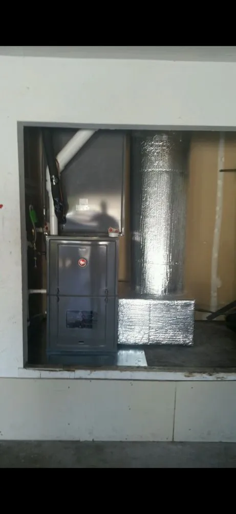 Slide of Derek Sawyers Heating & Air