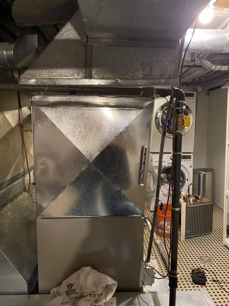 Slide of Derrick's HVAC Services