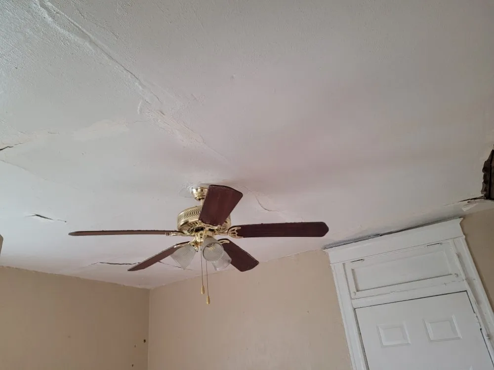 Slide of Derrickson Construction