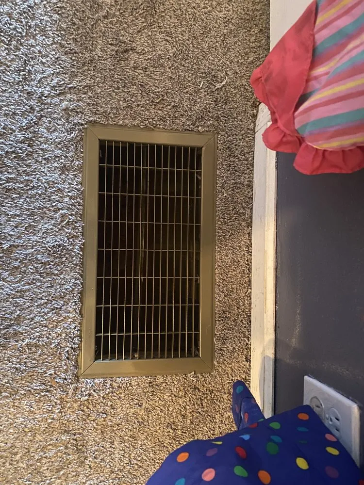 Slide of Des Moines Heating & Cooling