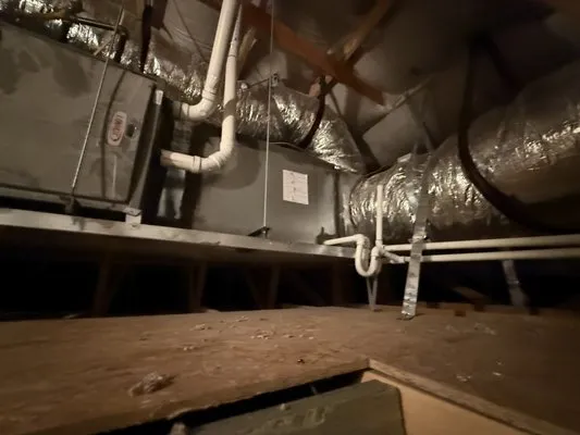 Desert Breeze AC Logo