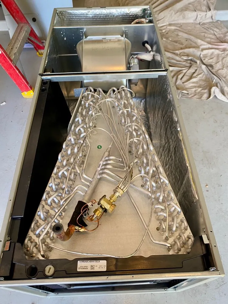 Slide of Desert Diamond Air