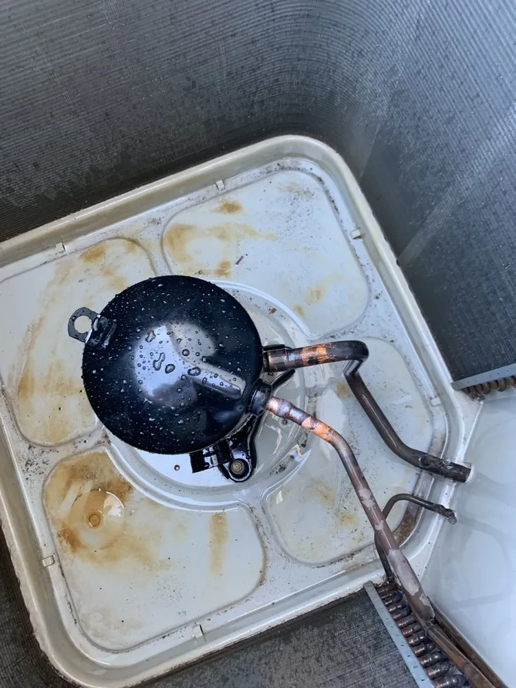 Slide of Desert Husky HVAC/R Services