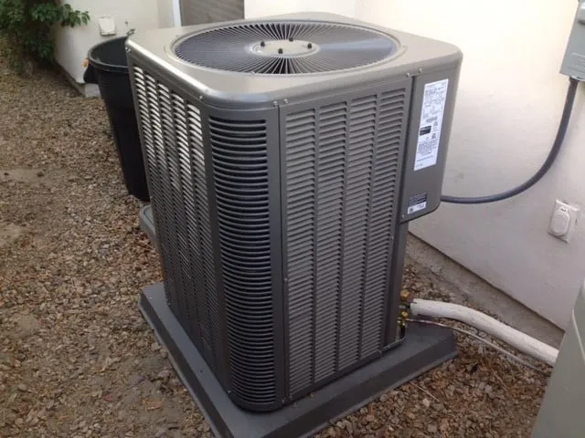 Slide of Desert Tech Air Conditioning & Heating
